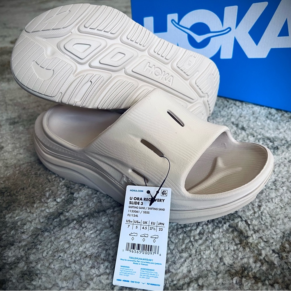 SOLD: 🔵 HOKA U ORA RECOVERY SLIDE 3 : BRAND NEW